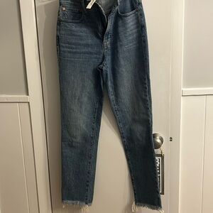 Madewell NWT The Perfect Vintage Jean fringed bottom size 25!